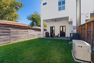 531 W 27th Street, Houston, TX 77008 - Photo 22