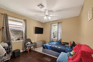 2111 Hickory Ln, Pasadena, TX 77502 - Photo 16