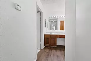 10555 Turtlewood Ct, Houston, TX 77072 - Photo 12