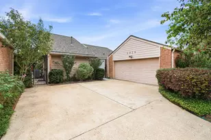 2026 Ashford Hollow Ln, Houston, TX 77077 - Photo 38