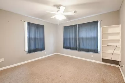 1109 E Miller Street, Angleton, TX 77515 - Photo 16