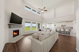 4012 Edgewater Ter Ln, Waller, TX 77484 - Photo 2