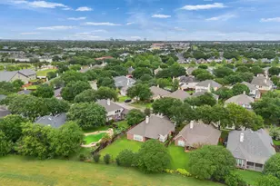 3906 Shadow Cove Dr, Houston, TX 77082 - Photo 32