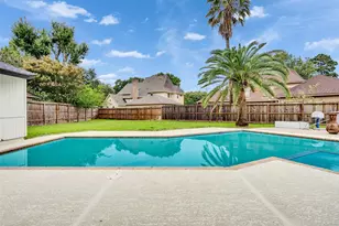 19110 Masterwood Ct, Humble, TX 77346 - Photo 8