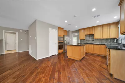 206 W Greywing Circle, The Woodlands, TX 77382 - Photo 14