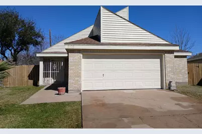 6103 Linnhaven Drive, Houston, TX 77072 - Photo 1