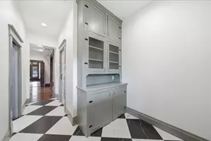 404 Avondale St, Houston, TX 77006 - Photo 16