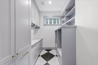 404 Avondale Street, Houston, TX 77006 - Photo 14