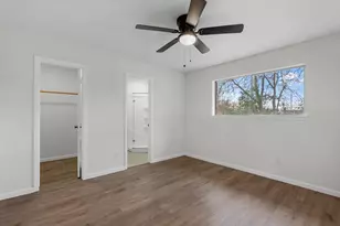 230 W Willwood Dr, Willis, TX 77378 - Photo 14