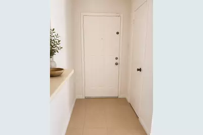 9700 Leawood Boulevard #805, Houston, TX 77099 - Photo 2