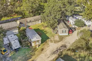 404 West 3rd St, League City, TX 77573 - Photo 8