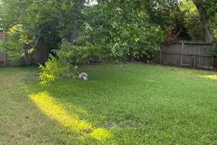3505 Delhi St, Houston, TX 77022 - Photo 2