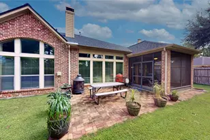 13702 Turn Point Ct, Houston, TX 77044 - Photo 32