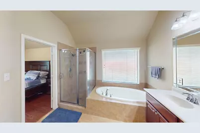 13702 Turn Point Court, Houston, TX 77044 - Photo 20