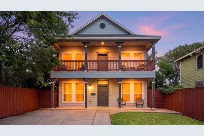2205 30th Street, Galveston, TX 77550 - Photo 1