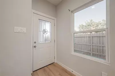 336 De Haven Street #A, Houston, TX 77029 - Photo 6