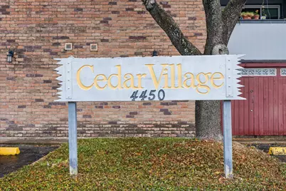 4450 Sherwood Lane #8, Houston, TX 77092 - Photo 12