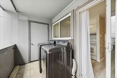 4450 Sherwood Lane #8, Houston, TX 77092 - Photo 10