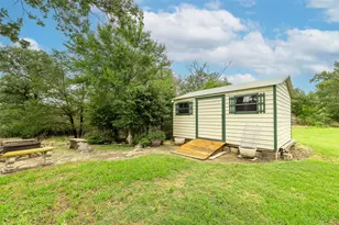 505 Sage Brush Dr, Somerville, TX 77879 - Photo 26