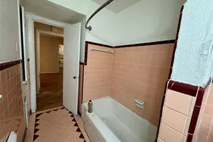 3233 Rosedale St, Houston, TX 77004 - Photo 10