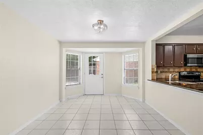 10606 Beckfield Drive, Houston, TX 77099 - Photo 14