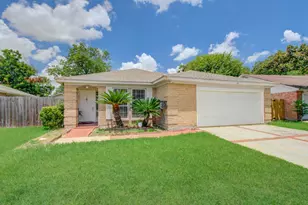 10606 Beckfield Dr, Houston, TX 77099 - Photo 2