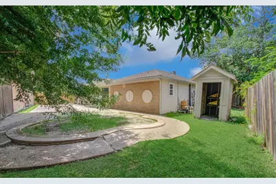 10606 Beckfield Drive, Houston, TX 77099 - Photo 40
