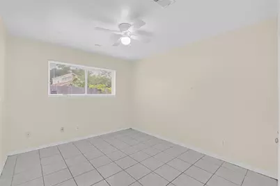 10606 Beckfield Drive, Houston, TX 77099 - Photo 36