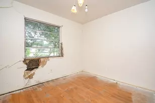 4231 S Acres Dr, Houston, TX 77047 - Photo 12