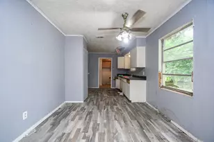 4231 S Acres Dr, Houston, TX 77047 - Photo 10