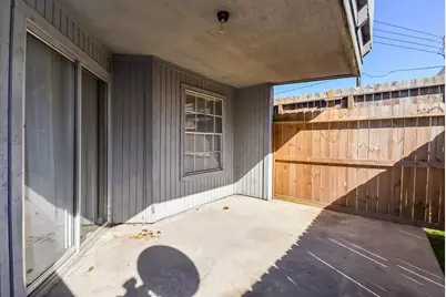 9700 Leawood Boulevard #1210, Houston, TX 77099 - Photo 18