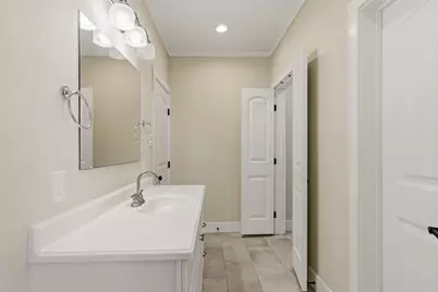 1011 Sealy Street, Galveston, TX 77550 - Photo 22