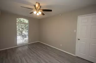 4647 Wild Indigo St, Houston, TX 77027 - Photo 16