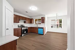 5010 Juniper Spring Trail, Katy, TX 77449 - Photo 6