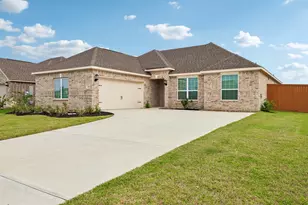 3202 Bolt Rope Dr, Texas City, TX 77510 - Photo 2