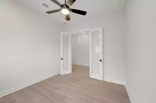 322 Wild Frk Ct, Conroe, TX 77304 - Photo 18