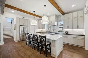 216 W 30th St, Houston, TX 77018 - Photo 8