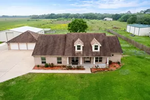 2224 County Rd 660B, Danbury, TX 77534 - Photo 1