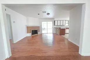 9754 Ebb St, Houston, TX 77089 - Photo 8