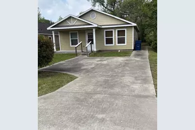 619 N Vionett Lane, Texas City, TX 77591 - Photo 1