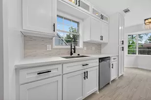 9211 Blankenship Dr, Houston, TX 77080 - Photo 8