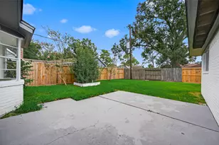 9211 Blankenship Dr, Houston, TX 77080 - Photo 22