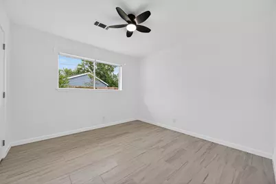 9211 Blankenship Drive, Houston, TX 77080 - Photo 18