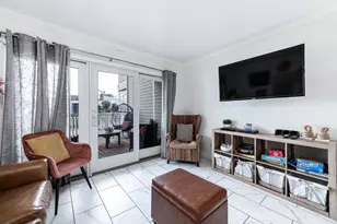 6300 Seawall Blvd, Galveston, TX 77551 - Photo 2