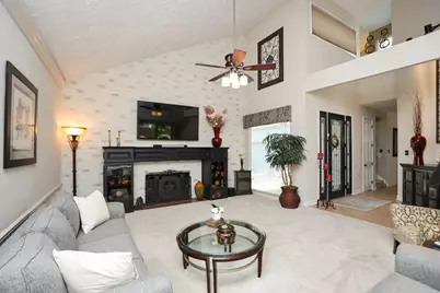 7114 Willow Bridge Circle, Houston, TX 77095 - Photo 6