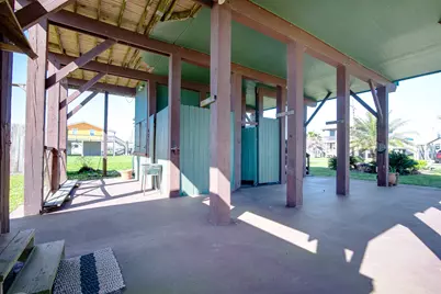 140 Ocean View Drive, Port Bolivar, TX 77650 - Photo 4