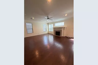 1048 W 26th Street, Houston, TX 77008 - Photo 4