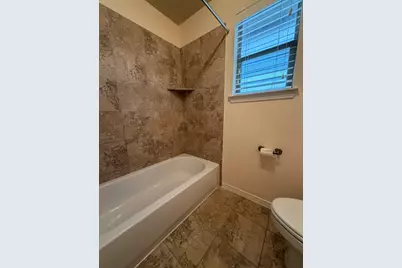 1048 W 26th Street, Houston, TX 77008 - Photo 12