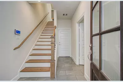 2810 Grand Fountains Drive #B, Houston, TX 77054 - Photo 4