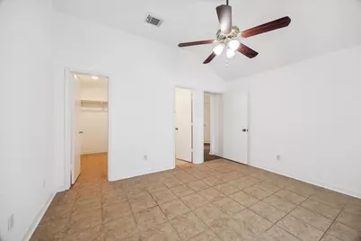 4010 Cary Creek Drive, Baytown, TX 77521 - Photo 14